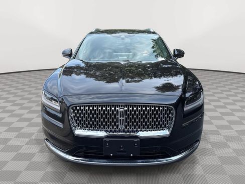 Used 2023 Lincoln Nautilus Reserve w/ Equipment Group 201A AWD/4WD image 3