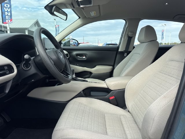 Used 2025 Honda HR-V LX image 13