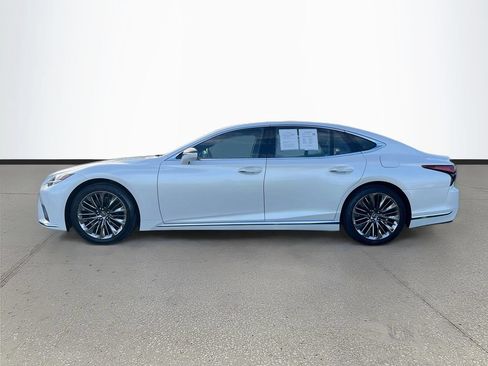 Used 2022 Lexus LS 500 w/ Accessory Package (Z2) RWD image 4
