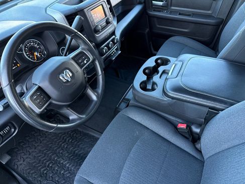 Used 2019 RAM 3500 Tradesman image 10