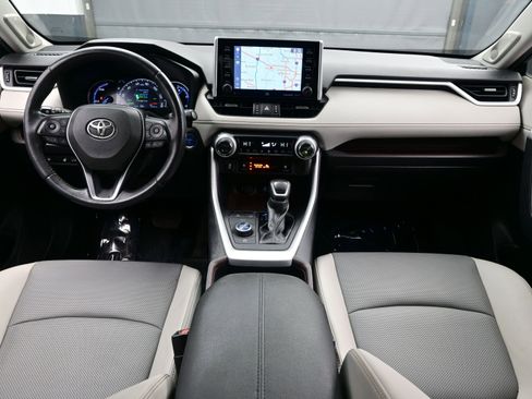 Used 2021 Toyota RAV4 Limited w/ Limited Grade Weather Package image 17