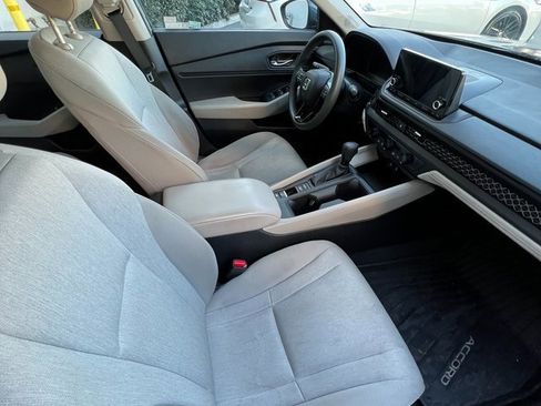 Used 2023 Honda Accord EX image 10