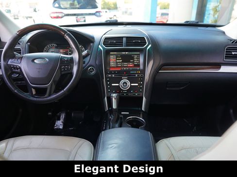 Used 2016 Ford Explorer Platinum image 13