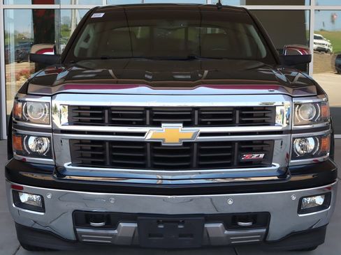 Used 2014 Chevrolet Silverado 1500 LTZ Z71 w/ LTZ Plus Package AWD/4WD image 2