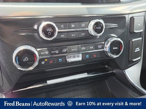 Used 2022 Ford F150 Lariat w/ Equipment Group 502A High AWD/4WD image 22