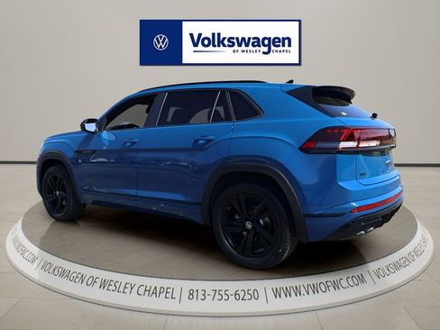 New 2026 Volkswagen Atlas Cross Sport SEL R-Line AWD/4WD image 5