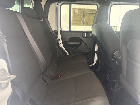 Used 2020 Jeep Gladiator Sport w/ Quick Order Package 24S image 24