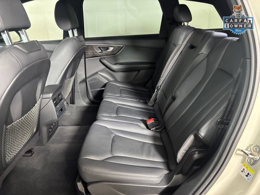 Used 2023 Audi Q7 2.0T Premium Plus w/ Premium Plus Package AWD/4WD image 28