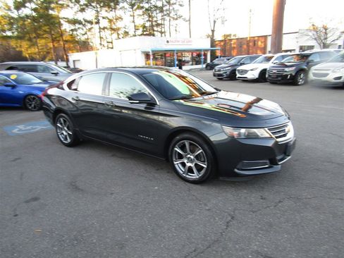 Used 2014 Chevrolet Impala LT image 10