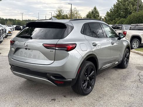Used 2023 Buick Envision Essence w/ Sport Touring Package AWD/4WD image 9