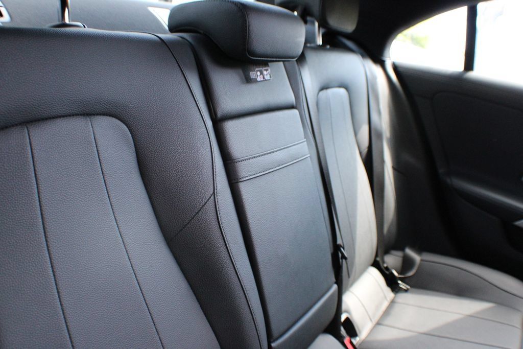 Used 2025 Mercedes-Benz CLA 250 image 29