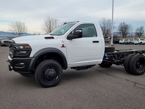 New 2025 RAM 5500 Tradesman image 4
