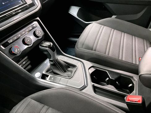 Used 2024 Volkswagen Tiguan S image 19