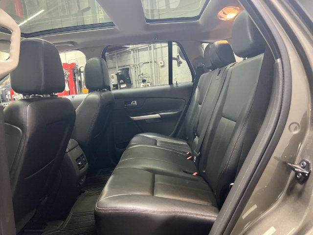 Used 2013 Ford Edge SEL FWD image 28