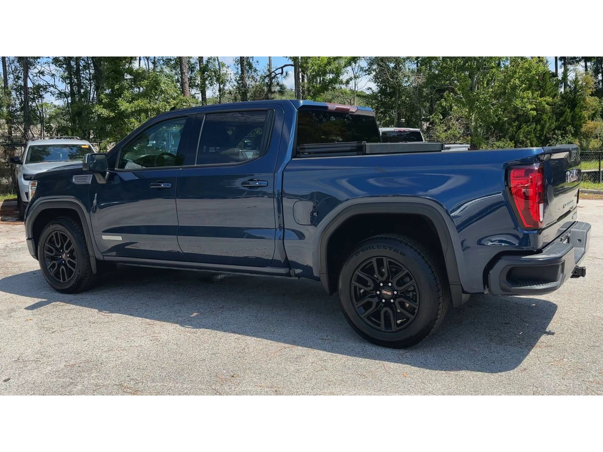 Certified 2021 GMC Sierra 1500 Elevation RWD image 6