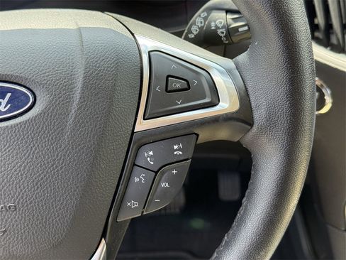 Used 2024 Ford Edge SEL w/ Convenience Package image 19