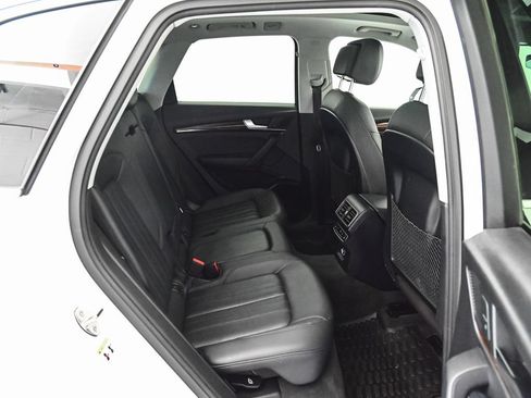 Used 2018 Audi Q5 2.0T Premium Plus w/ Premium Plus Package AWD/4WD image 31