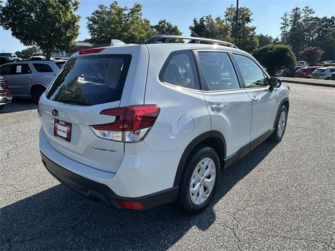Used 2022 Subaru Forester image 5