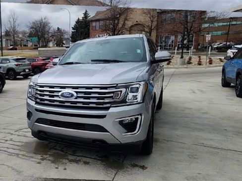 Used 2021 Ford Expedition Limited image 5