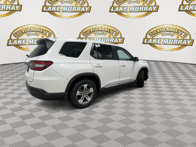 Used 2025 Honda Pilot EX-L image 4