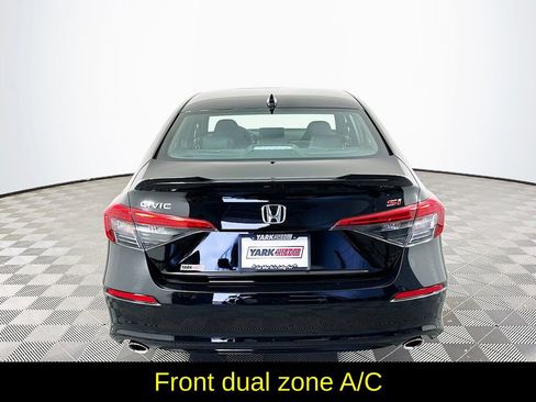 Used 2023 Honda Civic Si image 9