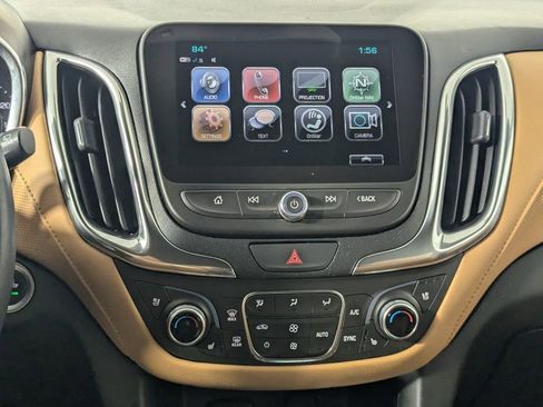 Used 2018 Chevrolet Equinox Premier FWD image 20
