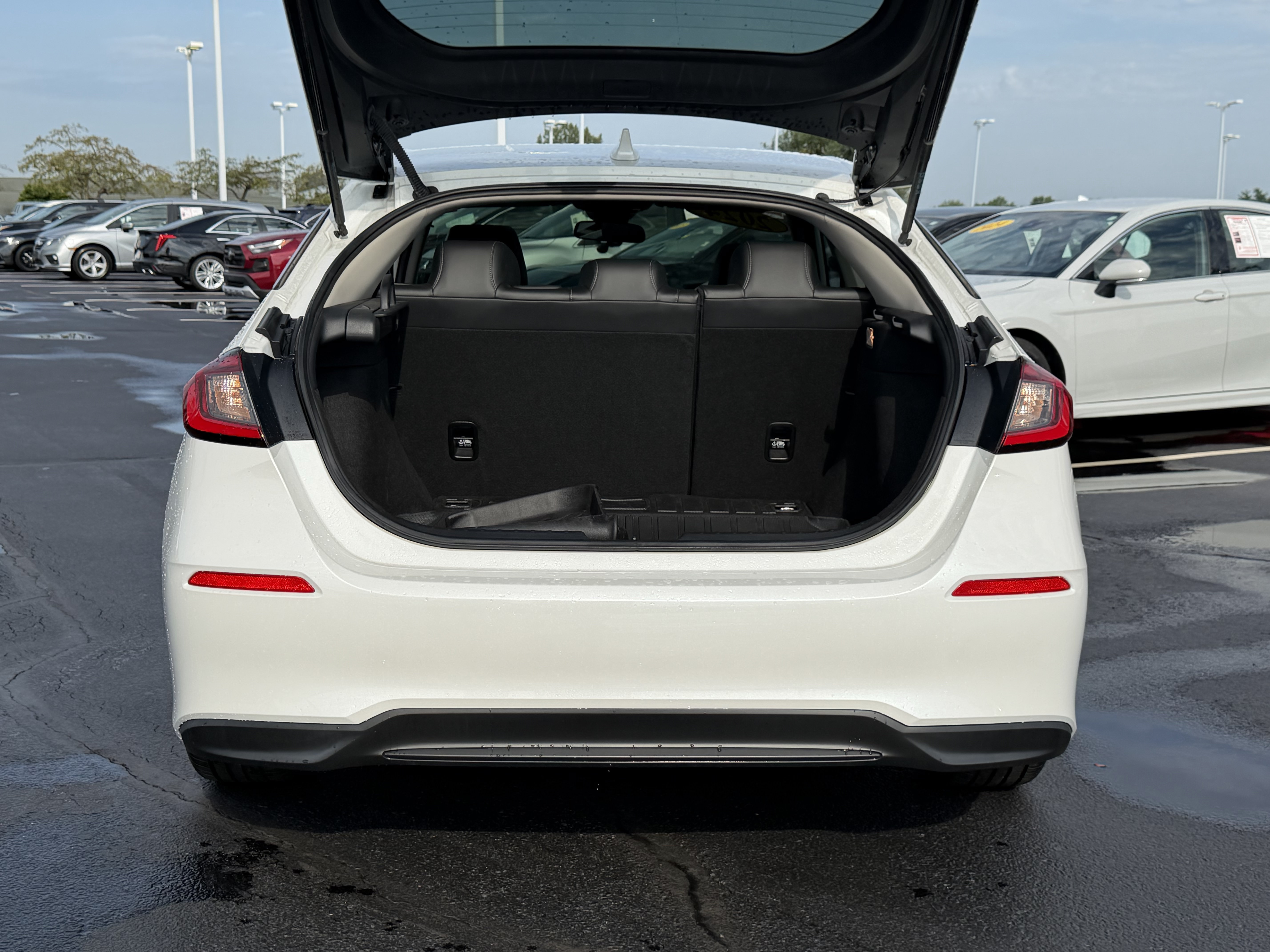 Used 2024 Honda Civic EX-L image 7