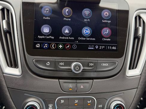 Used 2024 Chevrolet Malibu LT image 10