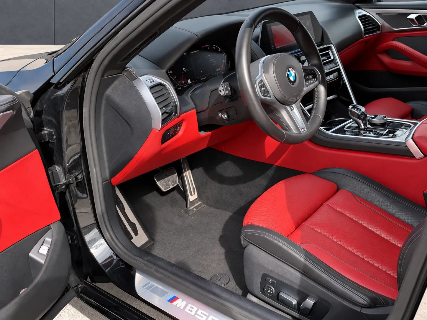 Used 2020 BMW M850i Gran Coupe xDrive w/ Comfort Seating Package AWD/4WD image 12