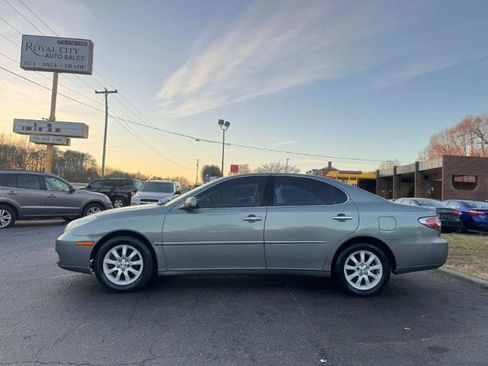 Used 2003 Lexus ES 330 Sedan image 8