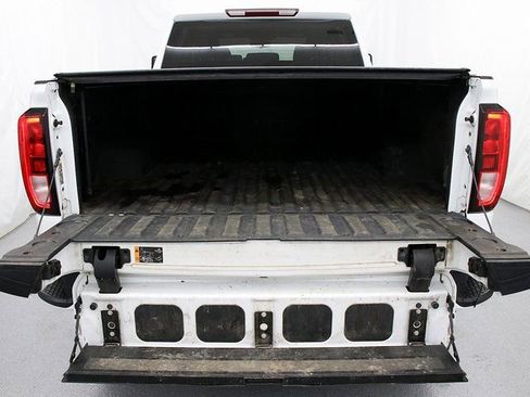 Certified 2022 GMC Sierra 3500 SLE w/ SLE Convenience Package image 6