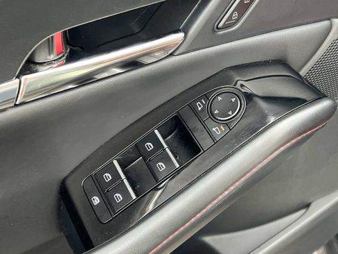 Used 2025 MAZDA CX-30 AWD 2.5 S w/ Preferred Package image 13