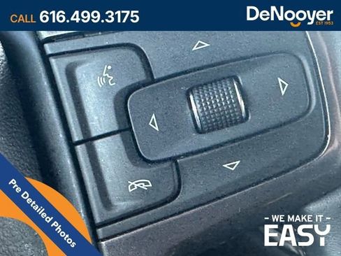 Used 2023 Chevrolet Silverado 1500 ZR2 w/ Technology Package image 38