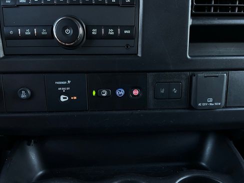 Used 2024 Chevrolet Express 3500 LT w/ LT Preferred Equipment Group image 22