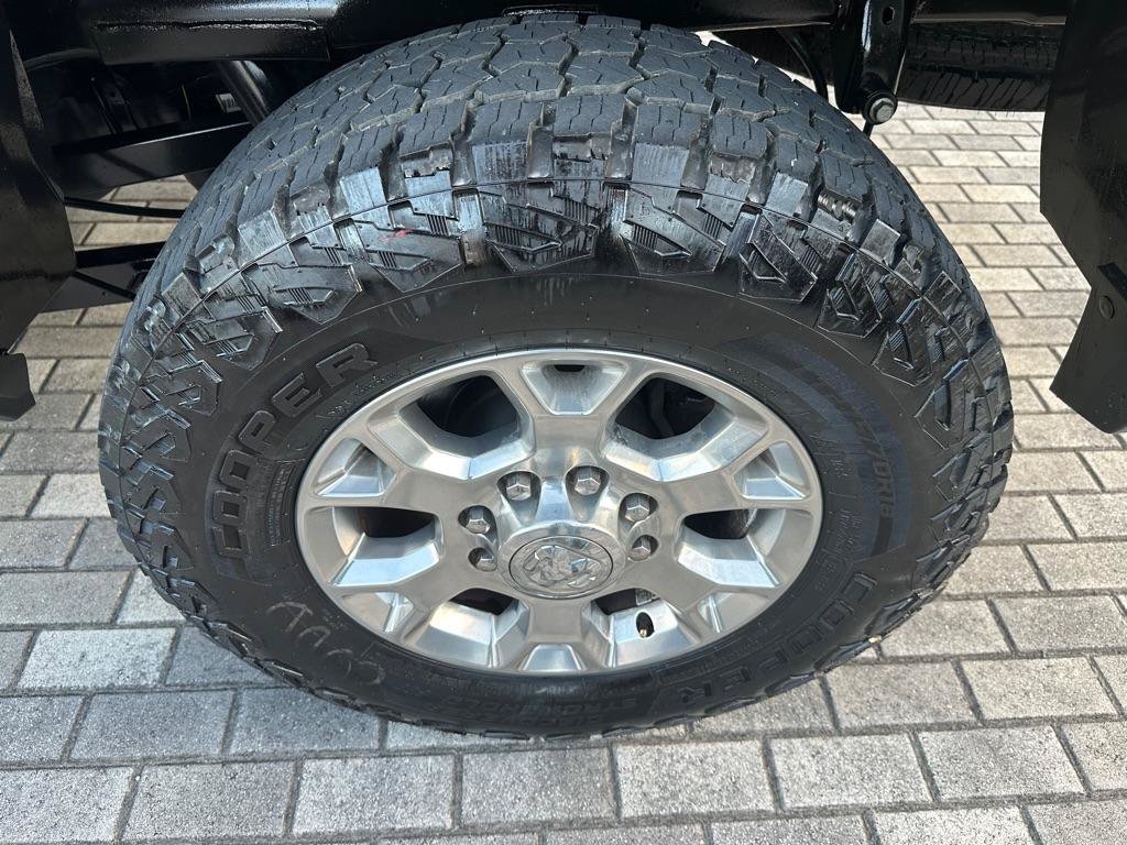 Used 2022 RAM 2500 Laramie AWD/4WD image 29