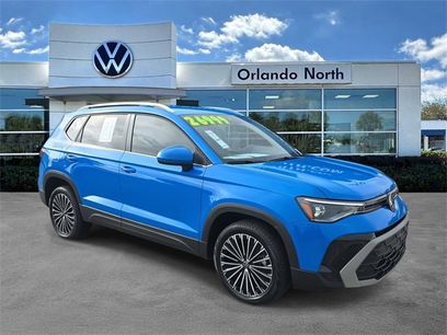 Certified 2025 Volkswagen Taos SE