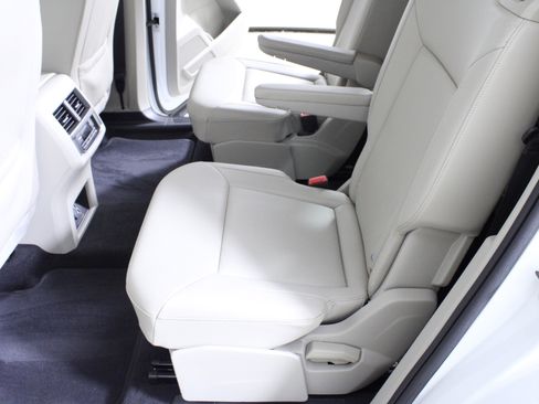 Used 2019 Volkswagen Atlas SE image 13