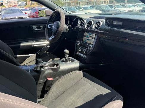 Used 2018 Ford Mustang GT RWD image 7