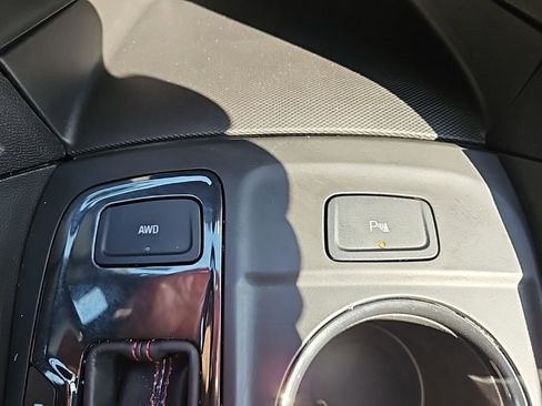 Used 2023 Chevrolet Equinox RS w/ RS Leather Package image 22