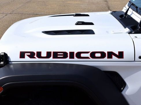 Used 2025 Jeep Wrangler Rubicon image 7