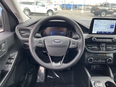 Used 2024 Ford Escape Active image 30