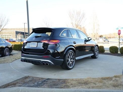 Certified 2025 Mercedes-Benz GLC 43 AMG 4MATIC image 8