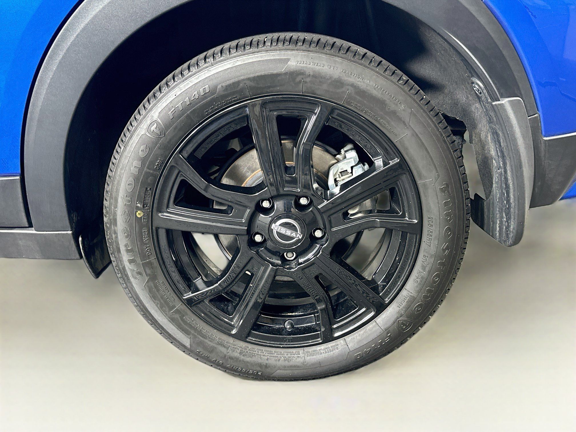 Used 2024 Nissan Kicks SR w/ SR Premium Package FWD image 11