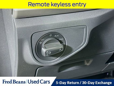 Used 2023 Volkswagen Atlas SE image 12