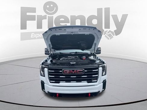 Used 2025 GMC Sierra 2500 AT4 AWD/4WD image 35