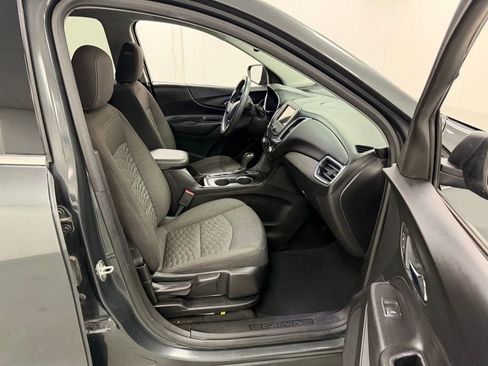 Used 2019 Chevrolet Equinox LT FWD image 9