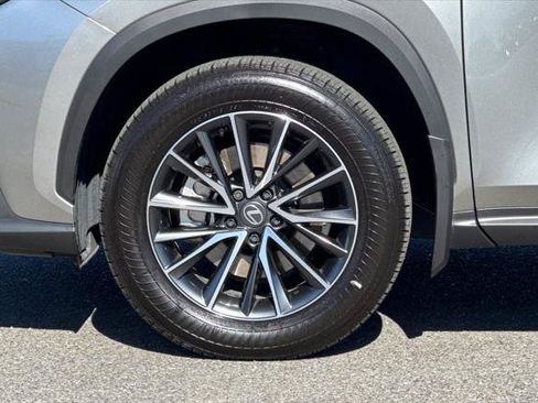 Certified 2026 Lexus NX 350h AWD w/ Accessory Package (2T) image 33