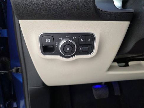 New 2026 Mercedes-Benz GLB 250 image 19