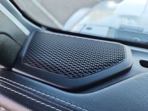 Used 2020 Jeep Wrangler Unlimited Sahara image 28