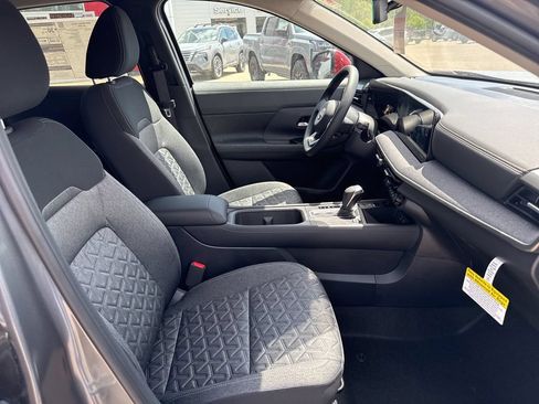 New 2026 Nissan Kicks SV w/ Interior Electronics Package AWD/4WD image 23
